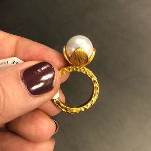 Julie Vos Penelope Pearl Ring Size 6 *NWT*